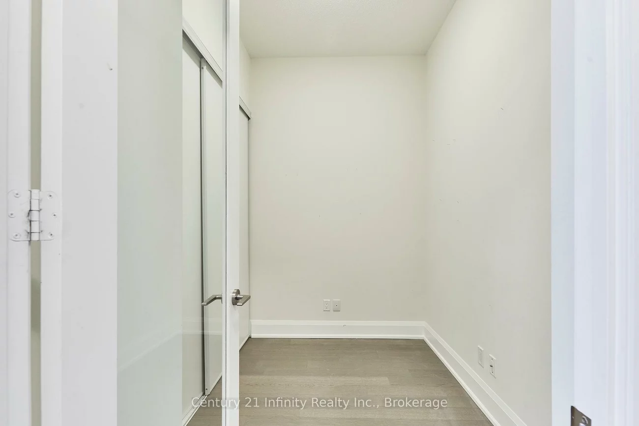 25, Water Walk, Unionville, Markham