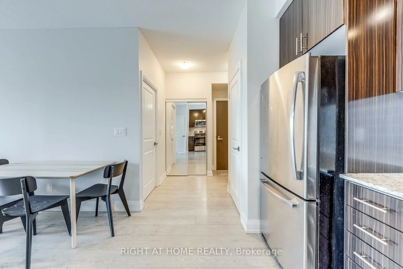 7171, Yonge, Grandview, Markham