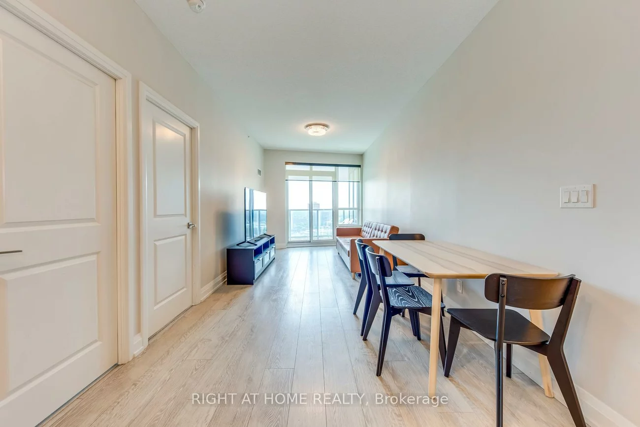 7171, Yonge, Grandview, Markham