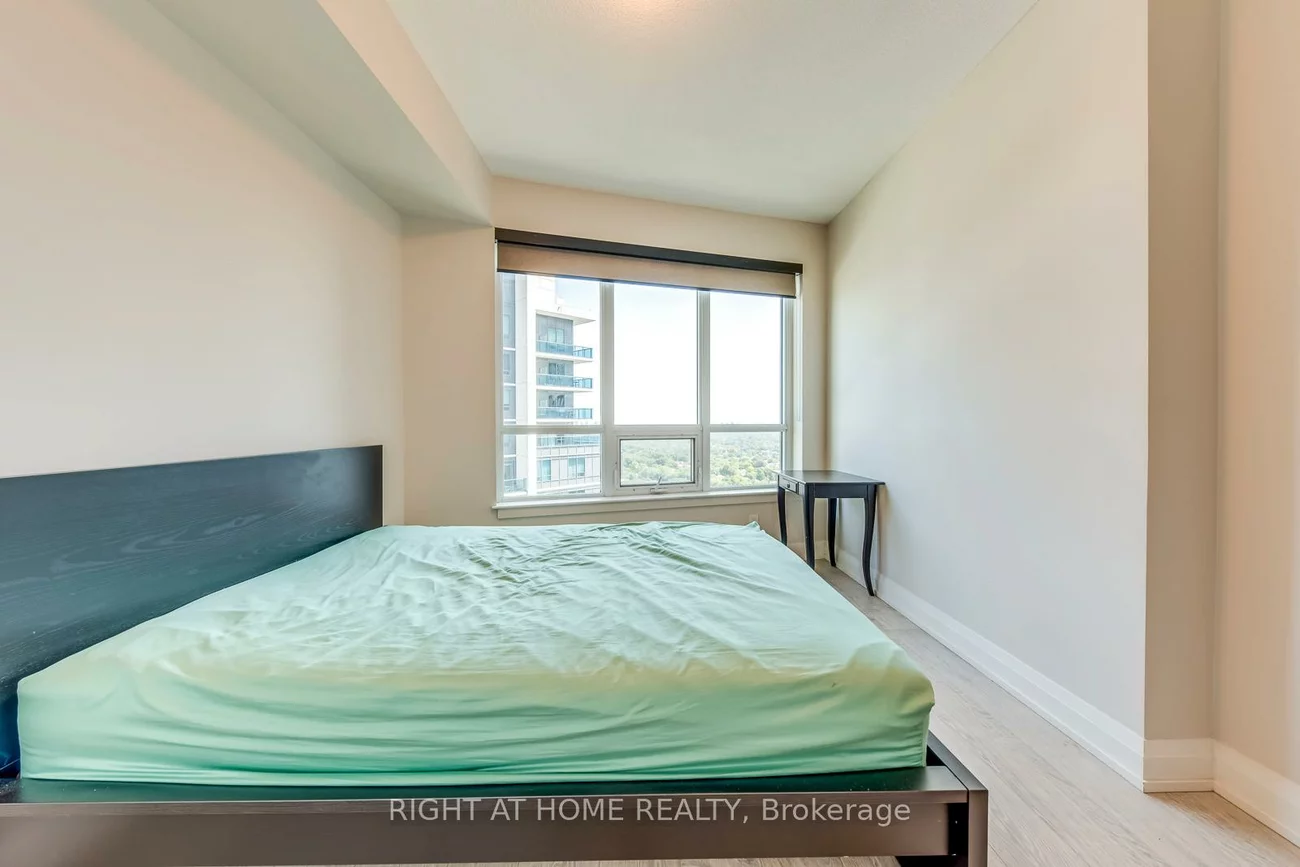7171, Yonge, Grandview, Markham