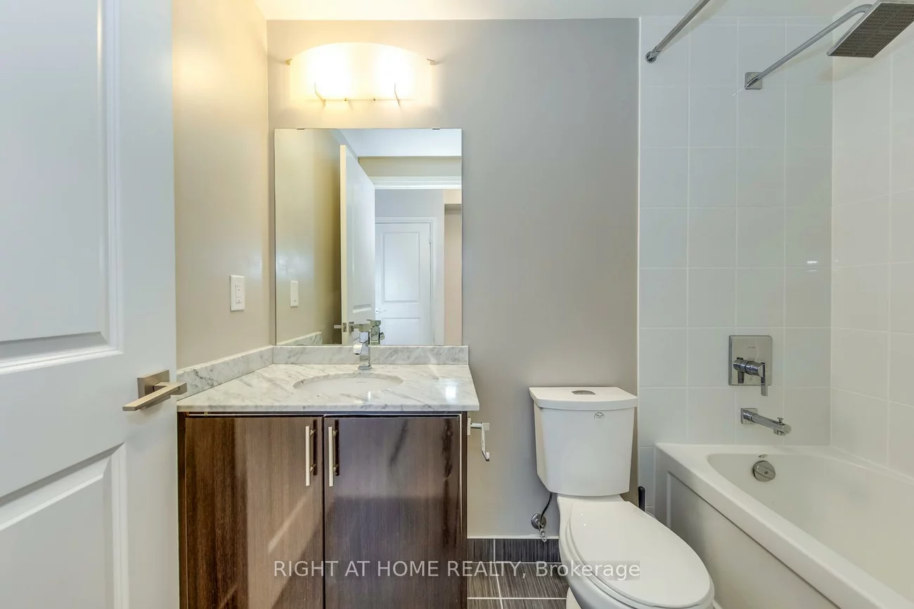 7171, Yonge, Grandview, Markham