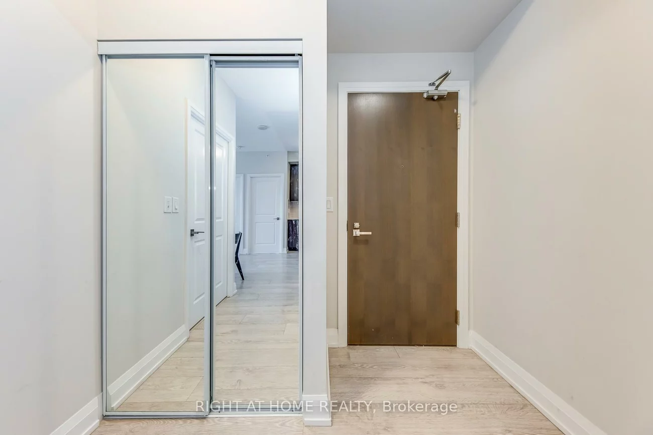 7171, Yonge, Grandview, Markham