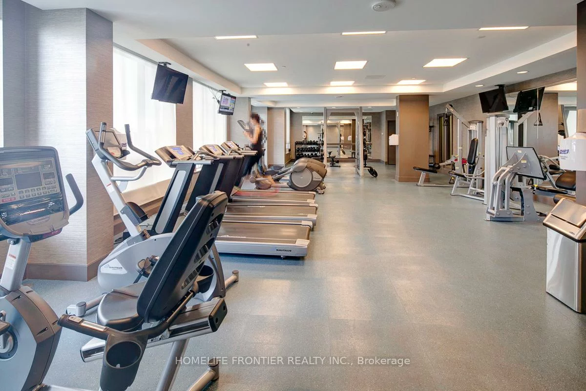 7167, Yonge, Grandview, Markham
