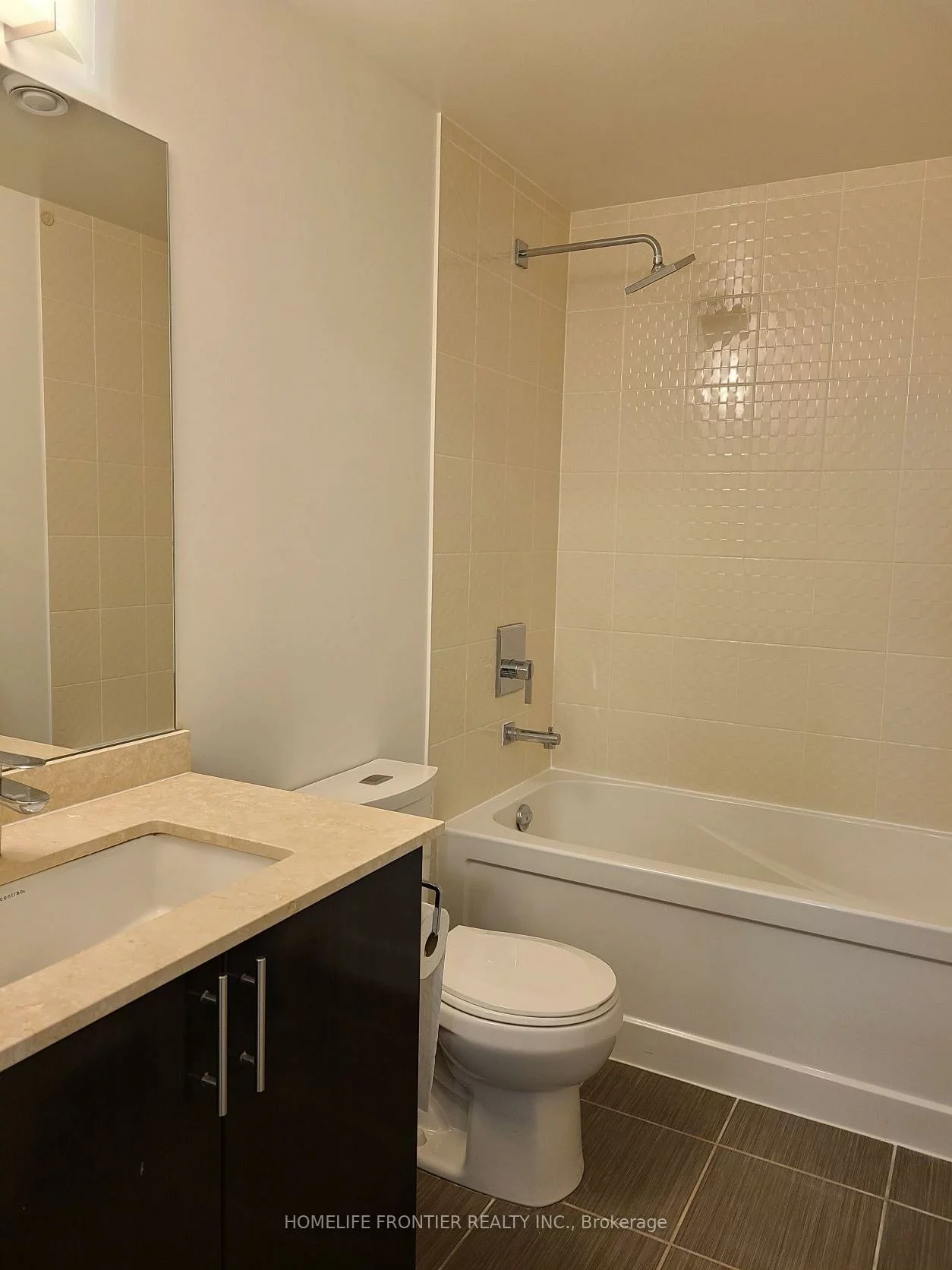 7167, Yonge, Grandview, Markham