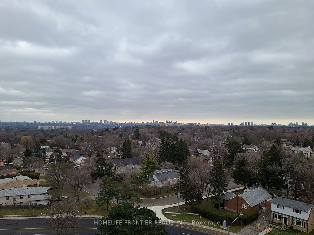 7167, Yonge, Grandview, Markham