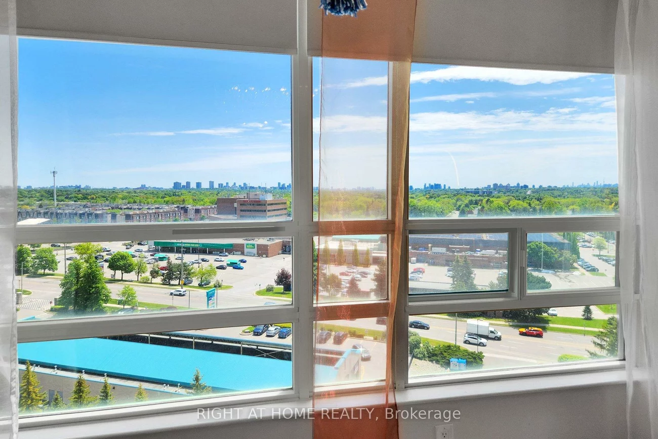 7805, Bayview, Aileen-Willowbrook, Markham