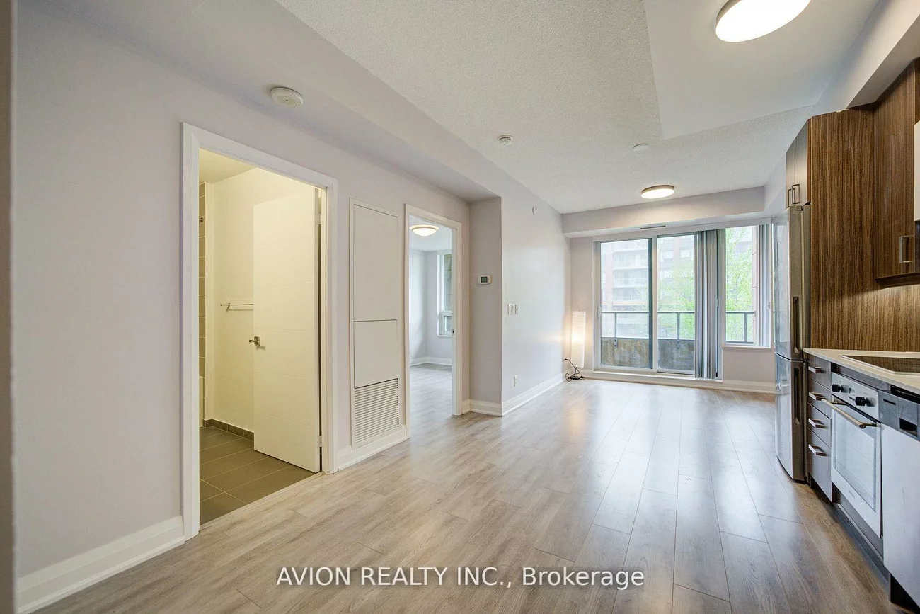 18, Uptown, Unionville, Markham