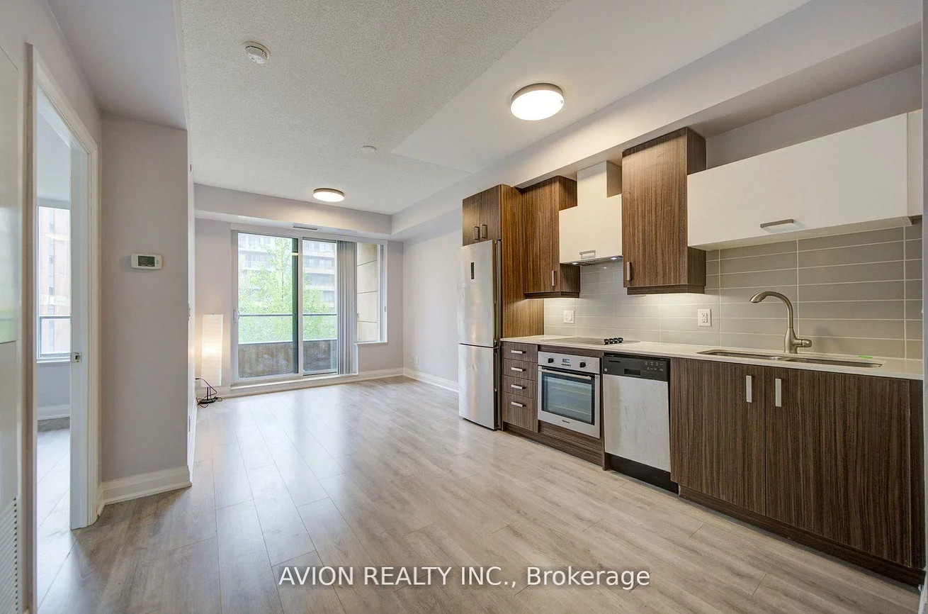 18, Uptown, Unionville, Markham