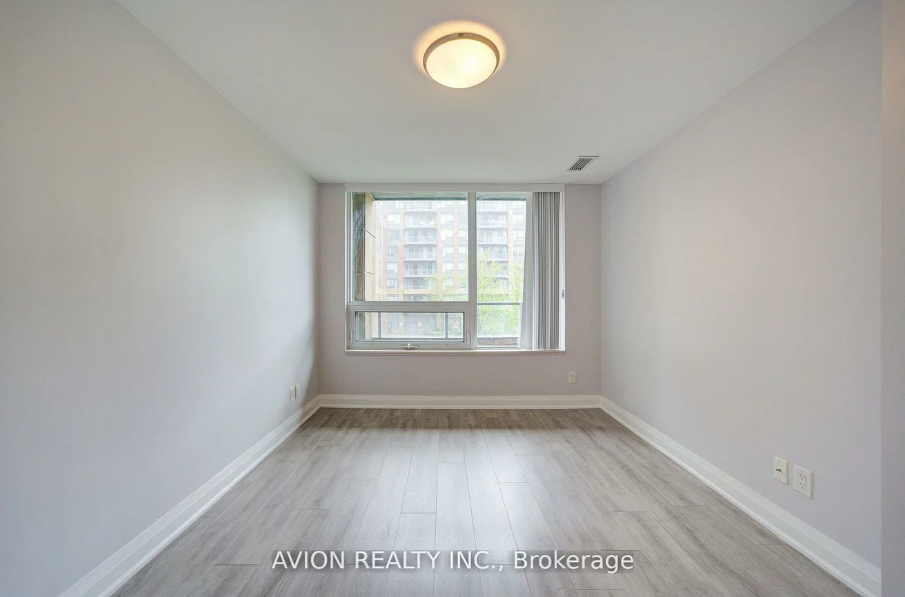 18, Uptown, Unionville, Markham