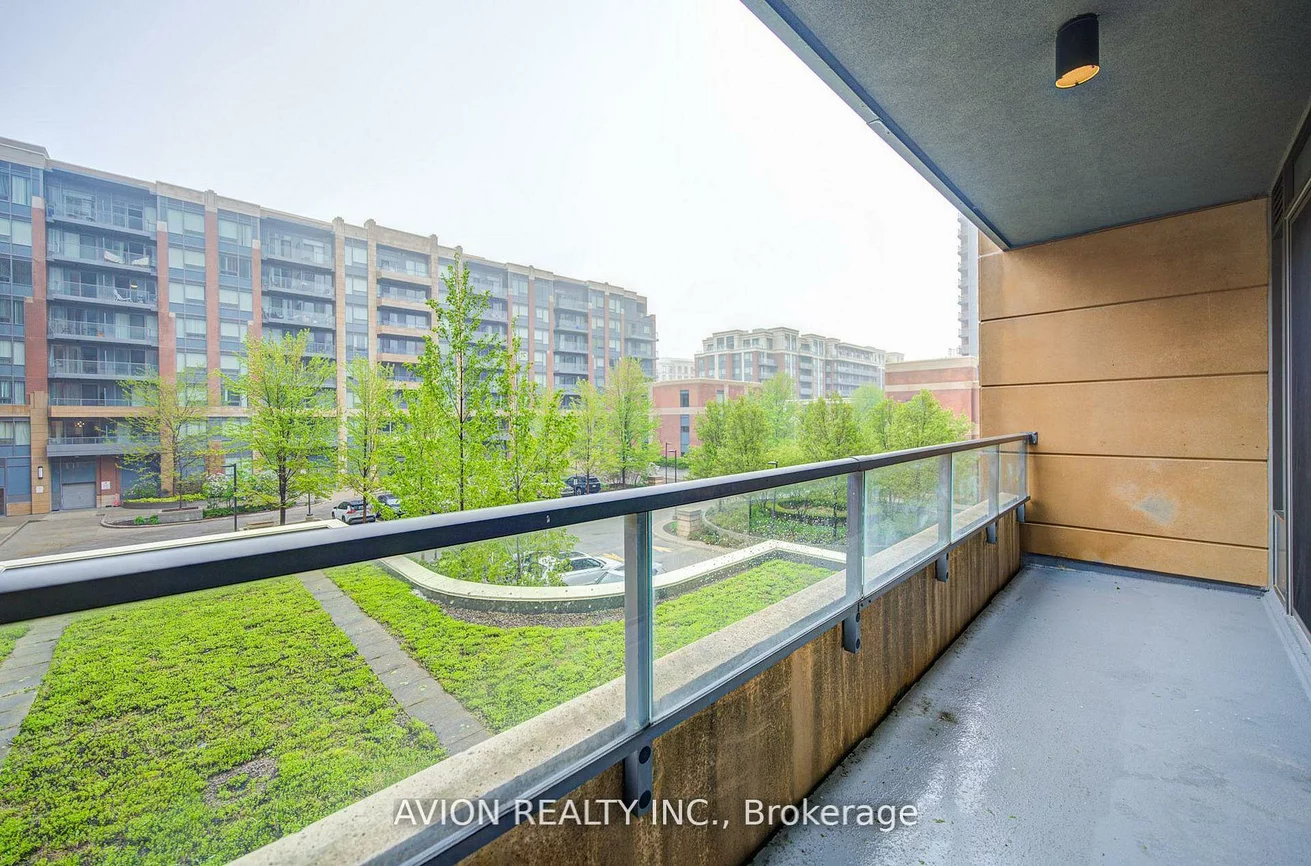 18, Uptown, Unionville, Markham