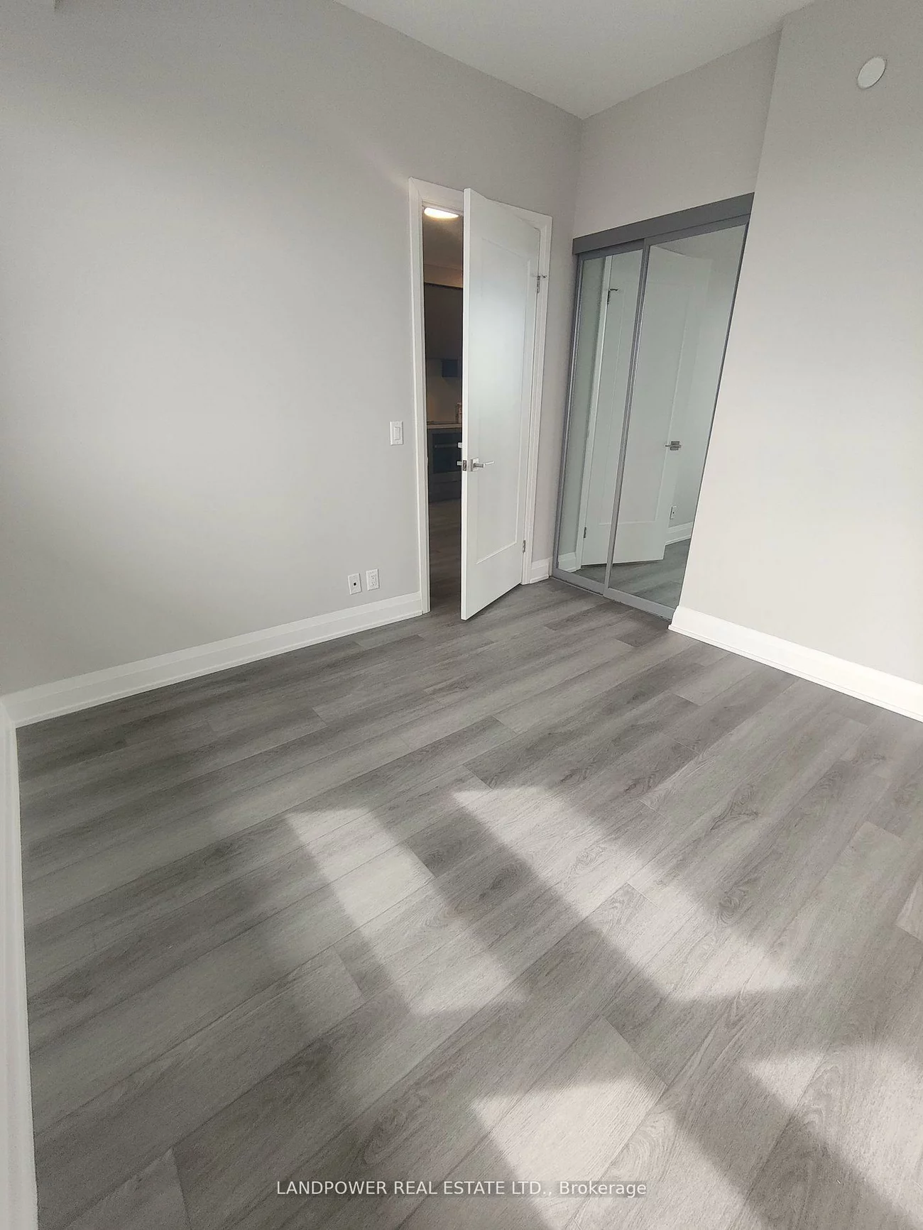 8, Water Walk, Unionville, Markham