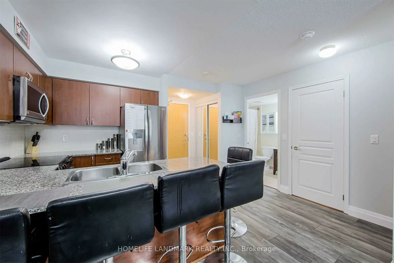 55, South Town Centre, Unionville, Markham