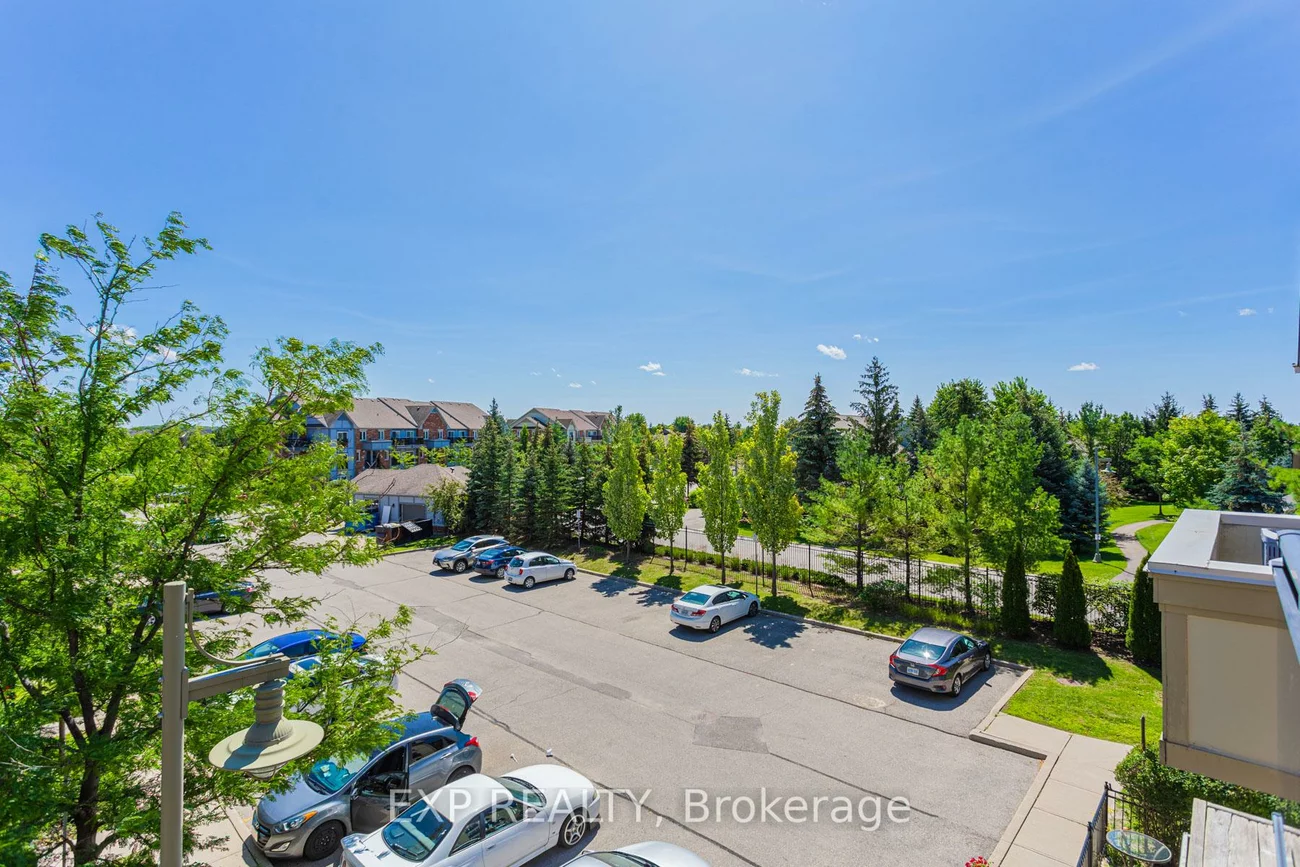 2265, Bur Oak, Greensborough, Markham