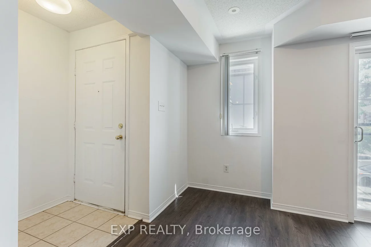 2265, Bur Oak, Greensborough, Markham