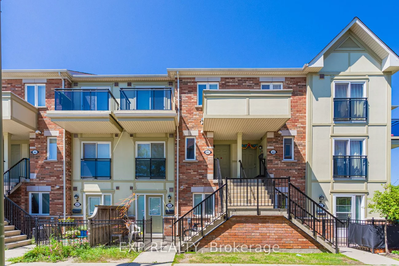 2265, Bur Oak, Greensborough, Markham