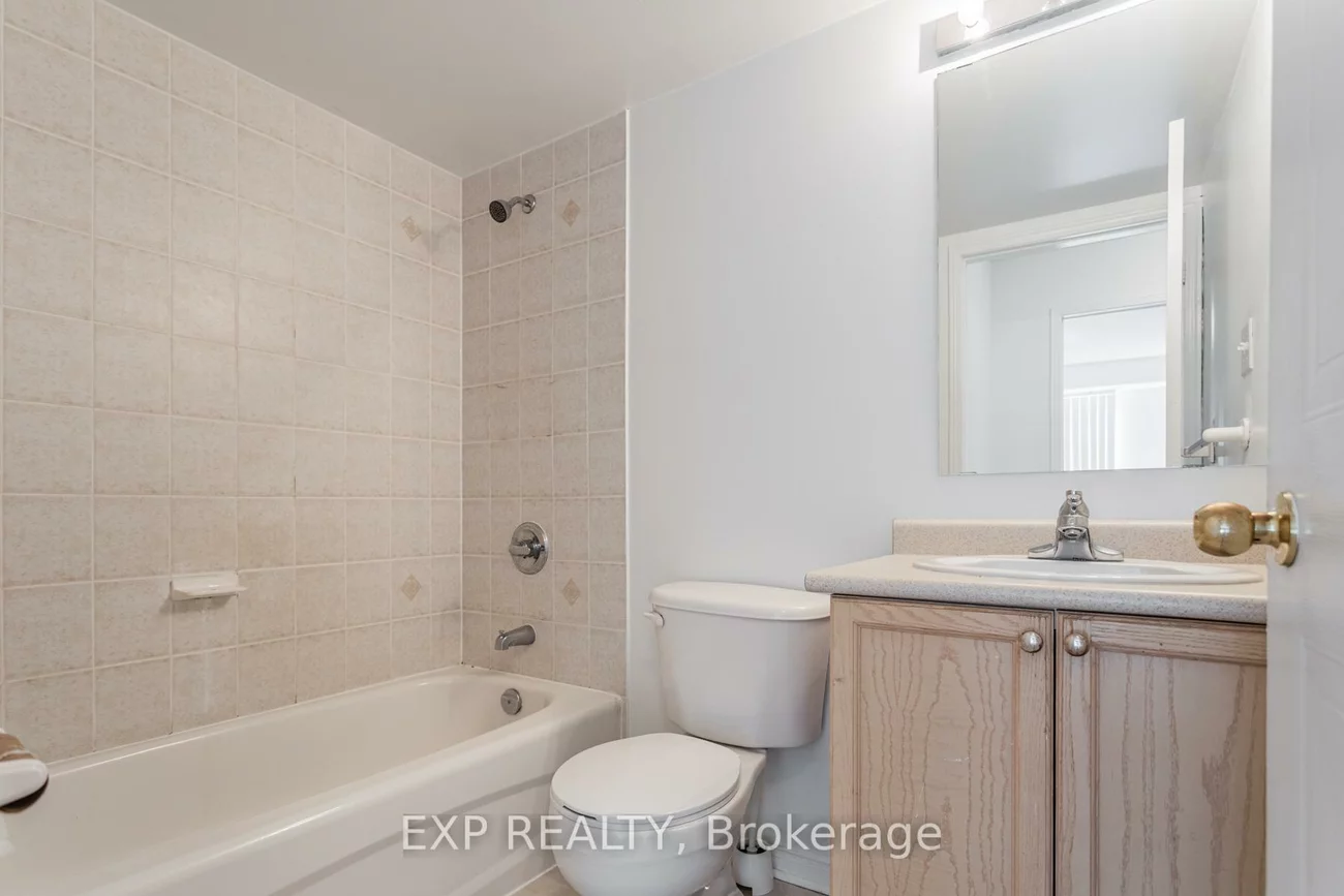 2265, Bur Oak, Greensborough, Markham
