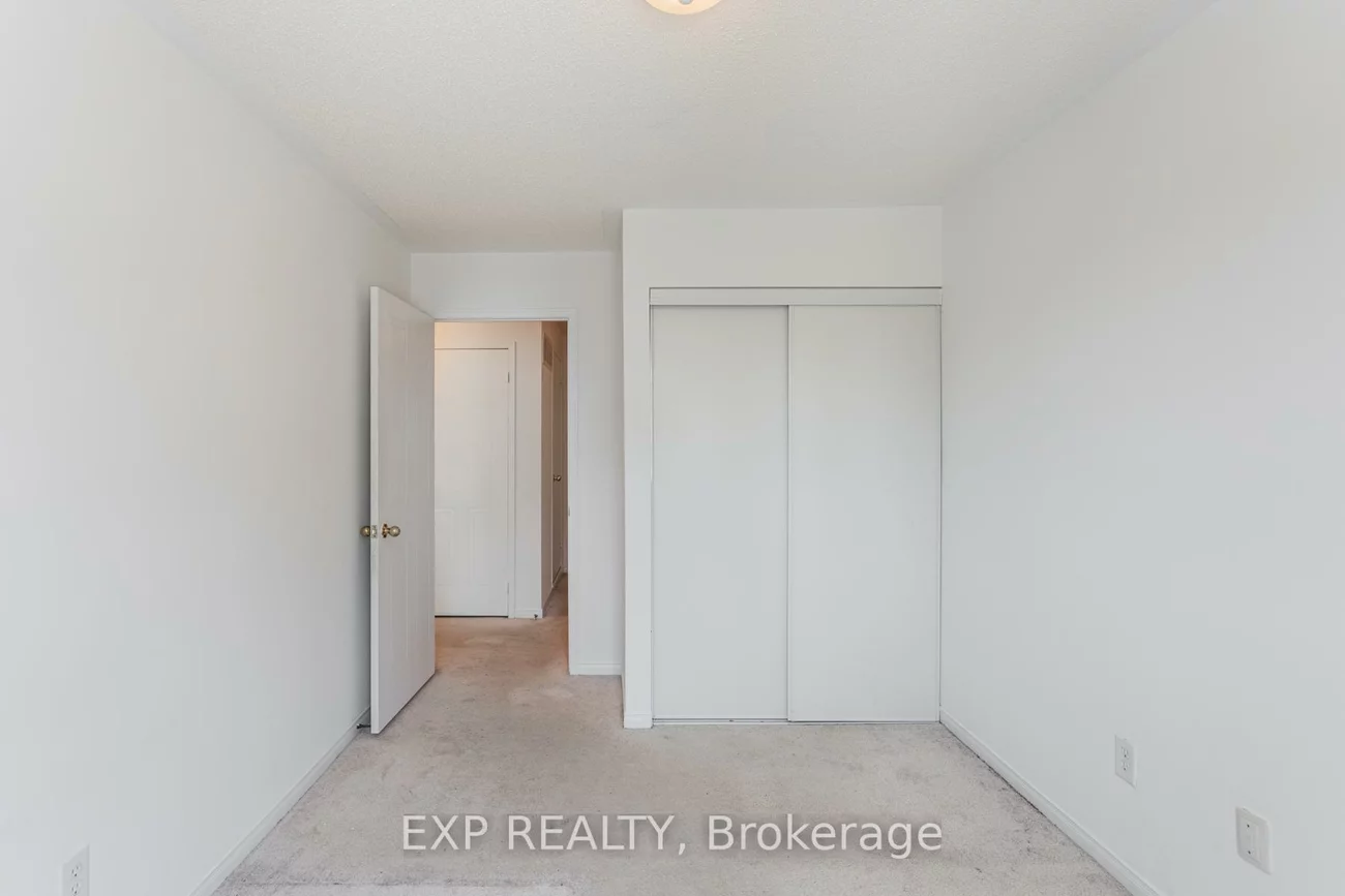 2265, Bur Oak, Greensborough, Markham