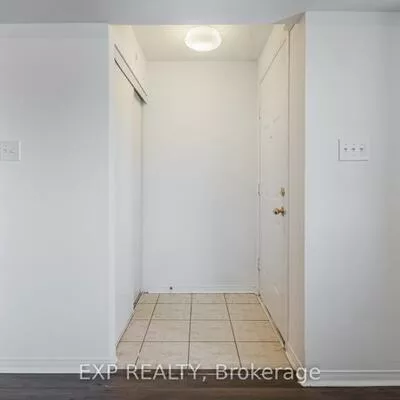 2265, Bur Oak, Greensborough, Markham