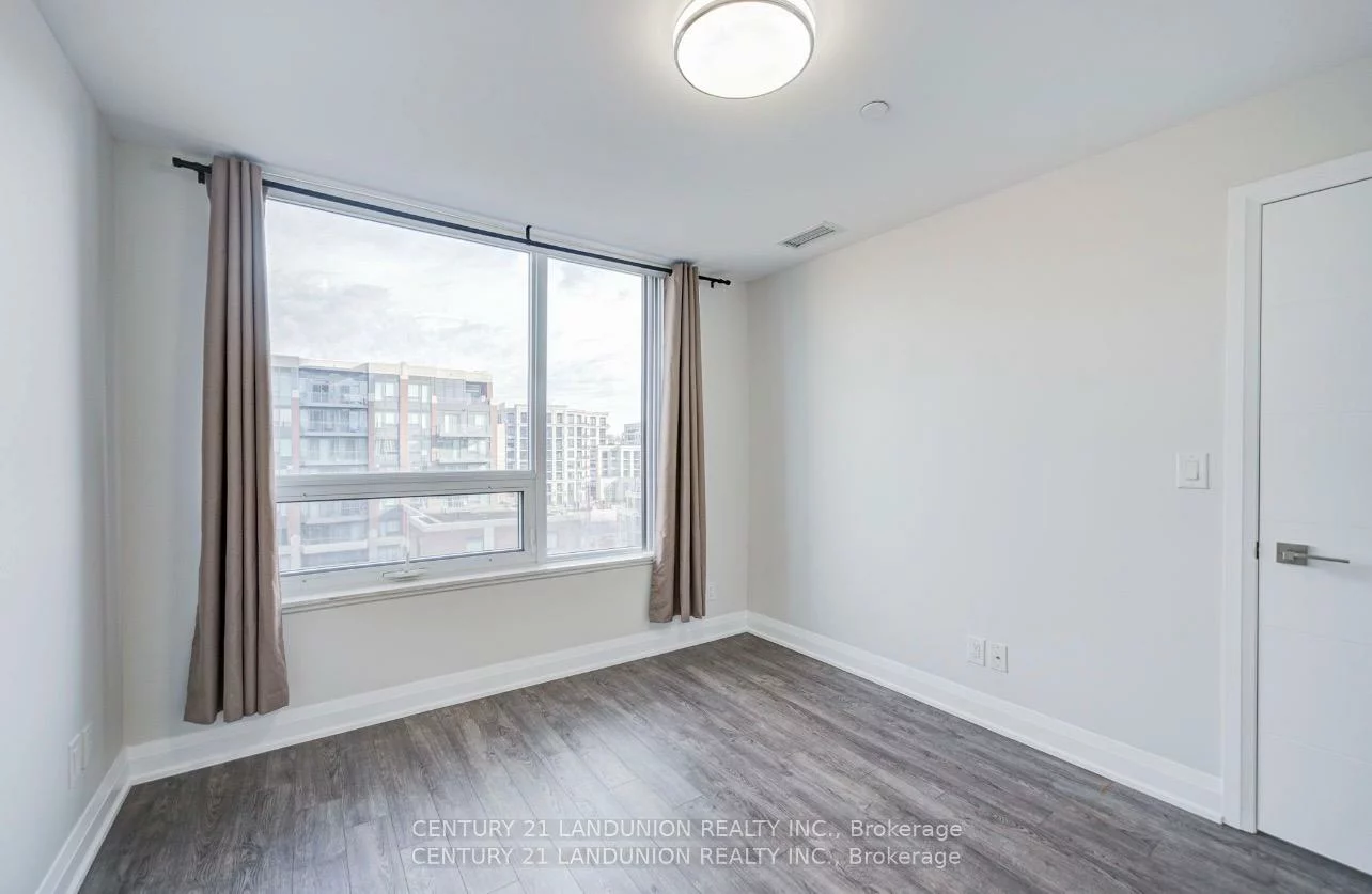 18, Uptown, Unionville, Markham