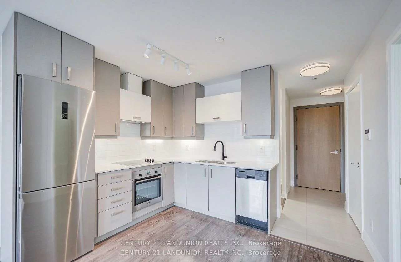 18, Uptown, Unionville, Markham