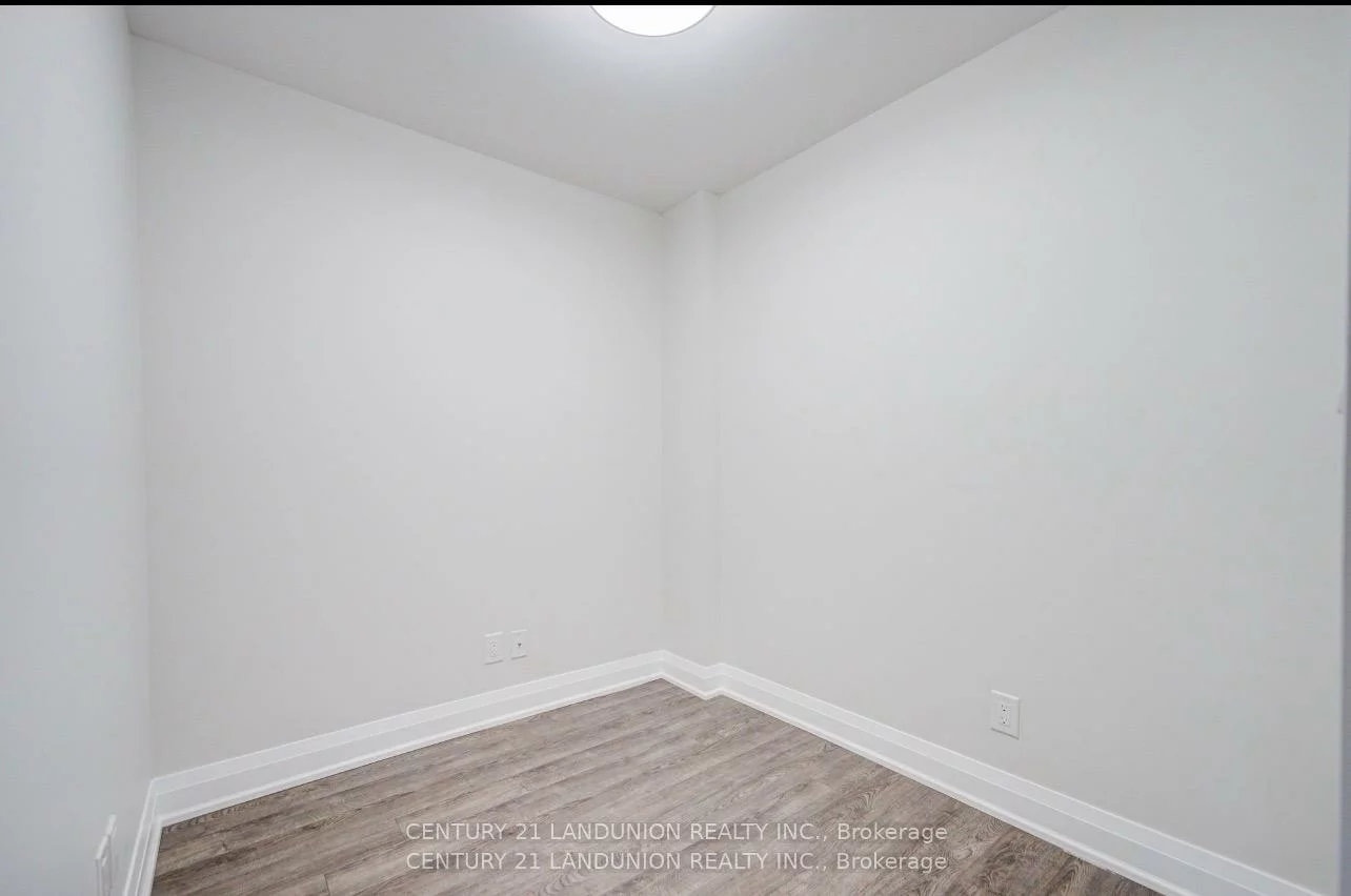 18, Uptown, Unionville, Markham