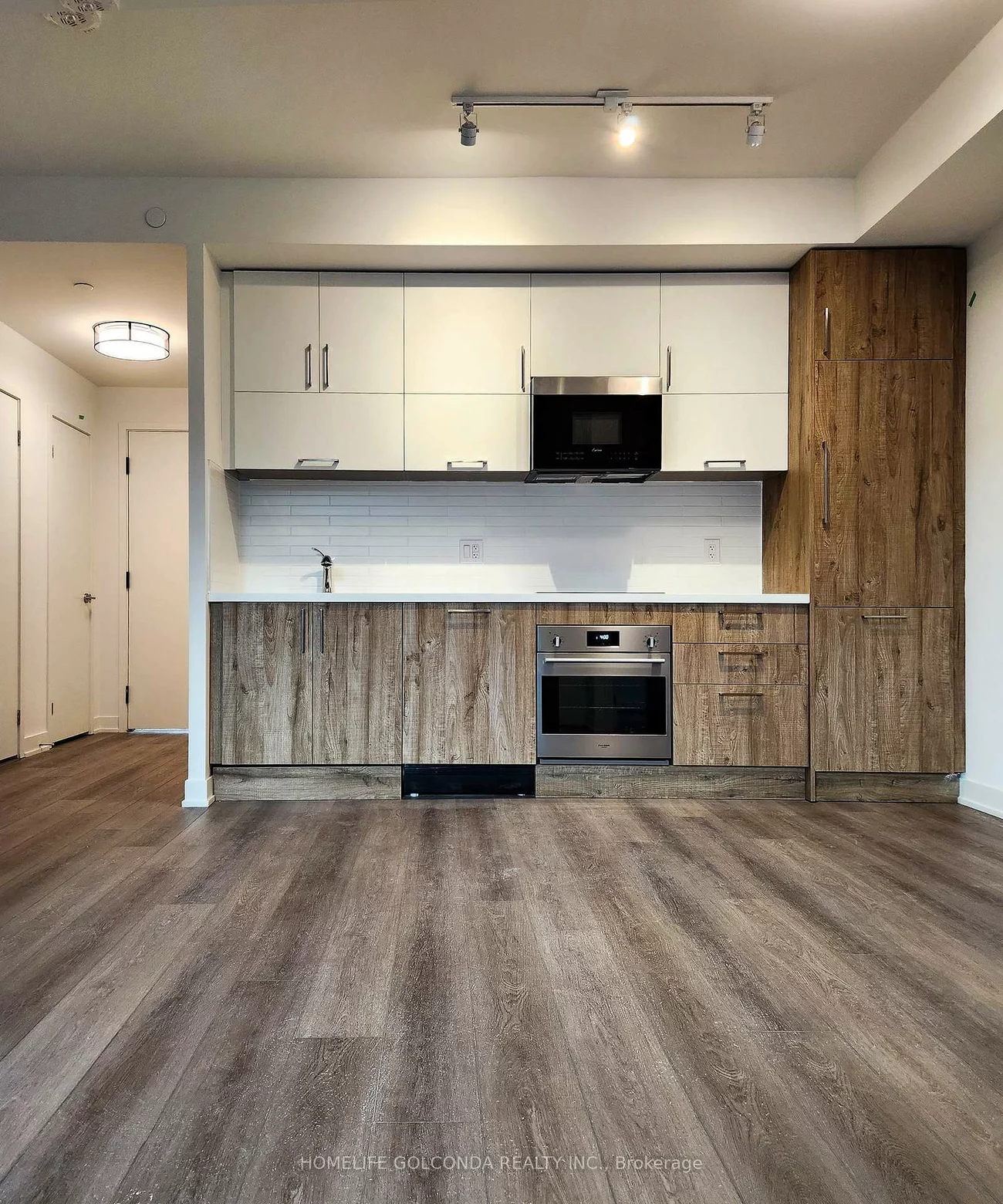 8119, Birchmonunt, Unionville, Markham