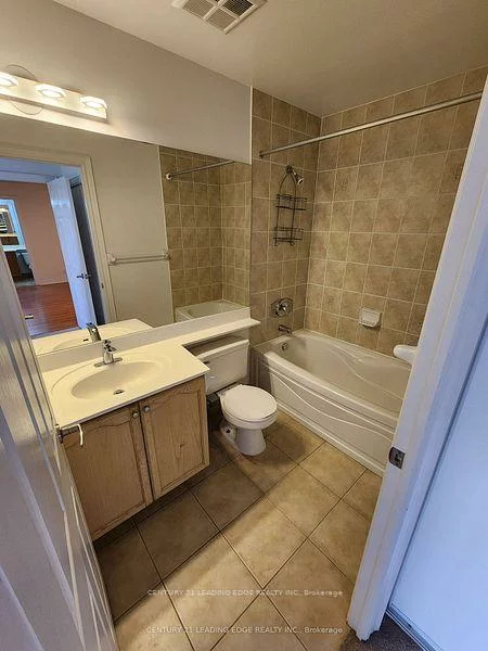 33, Cox, Unionville, Markham