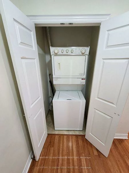 33, Cox, Unionville, Markham