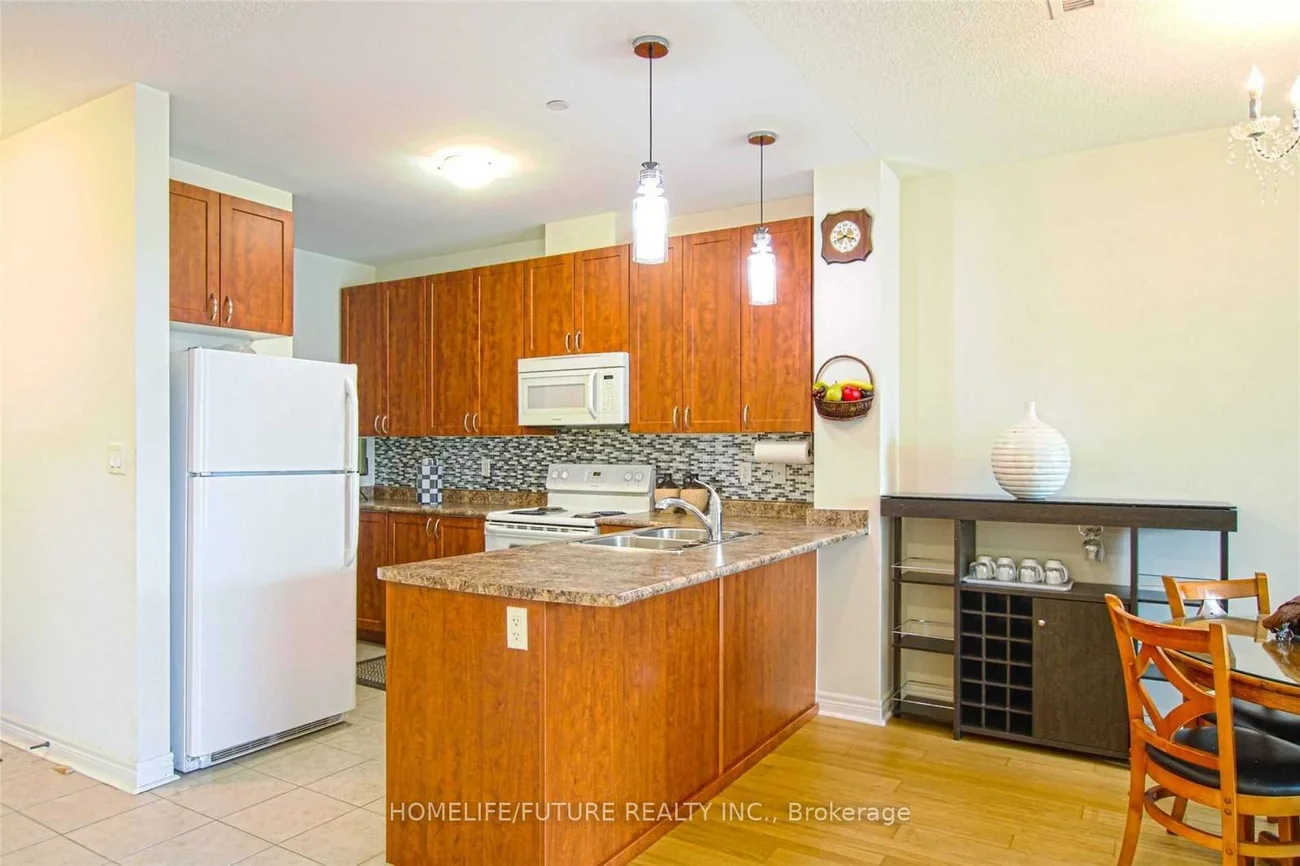 7400, Markham, Middlefield, Markham