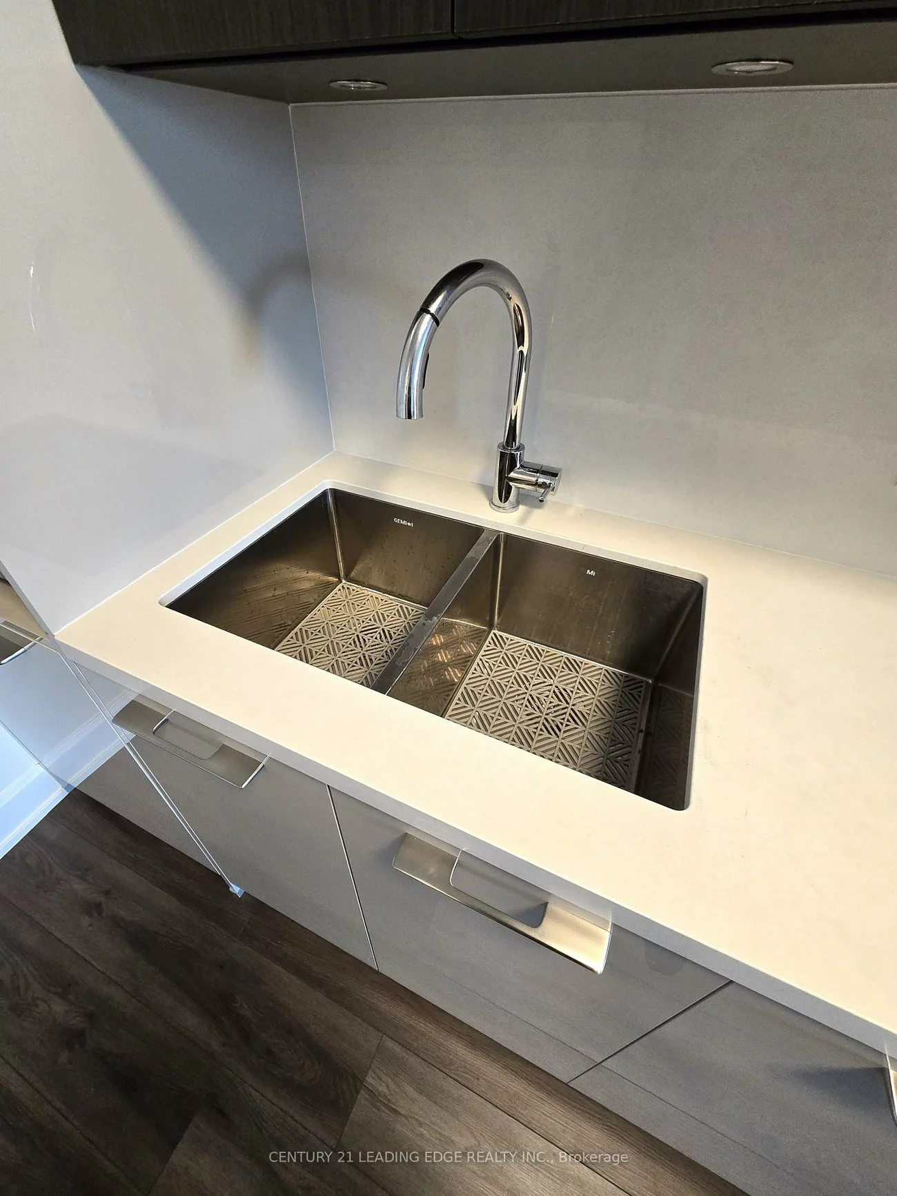 8, Water Walk, Unionville, Markham