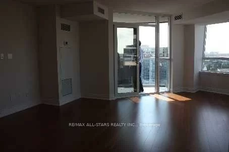 23, Cox, Unionville, Markham