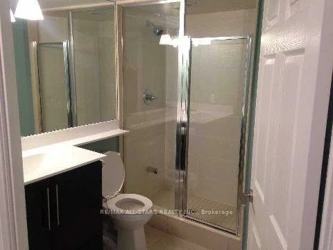 23, Cox, Unionville, Markham