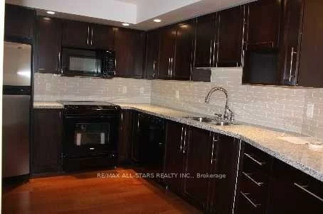 23, Cox, Unionville, Markham