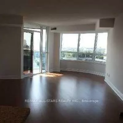 23, Cox, Unionville, Markham