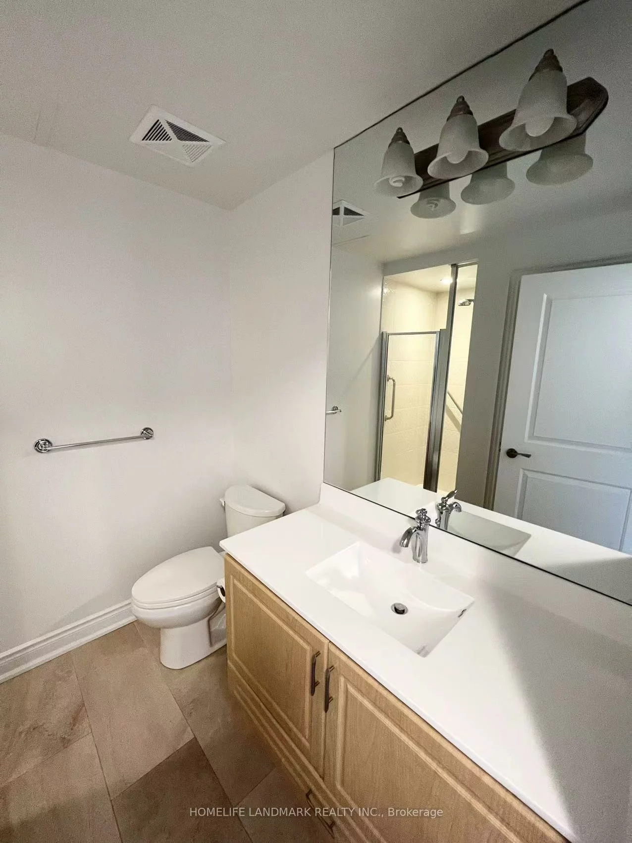 89, South Town Center, Unionville, Markham