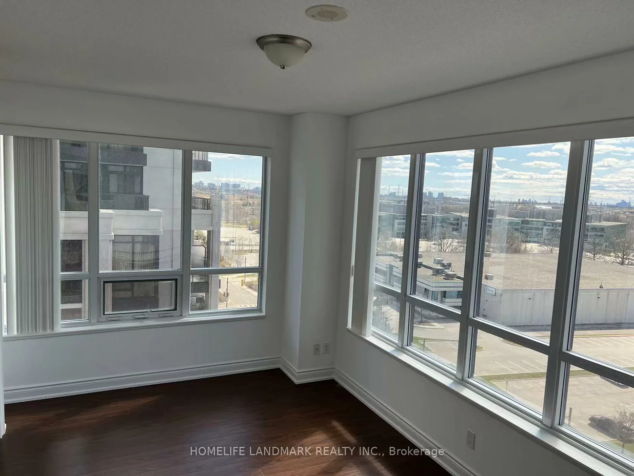89, South Town Center, Unionville, Markham