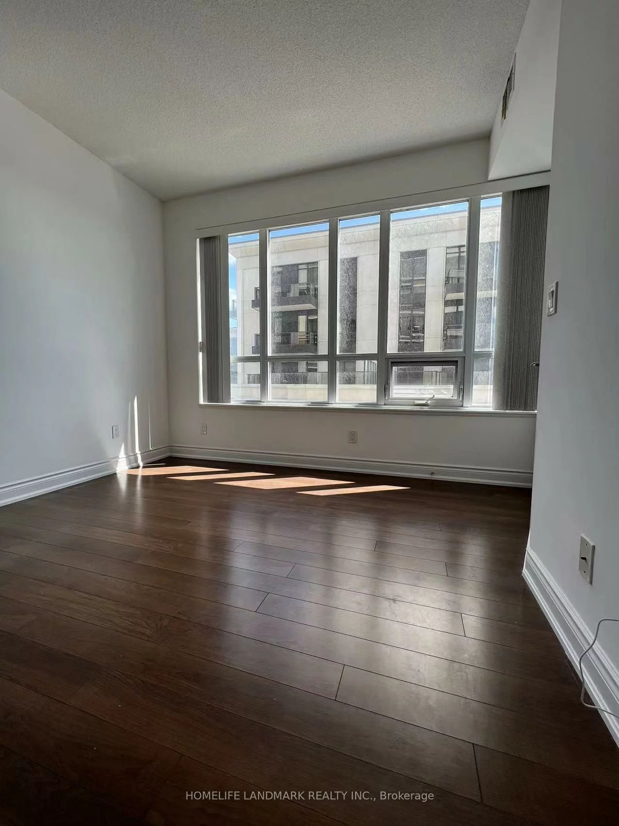 89, South Town Center, Unionville, Markham