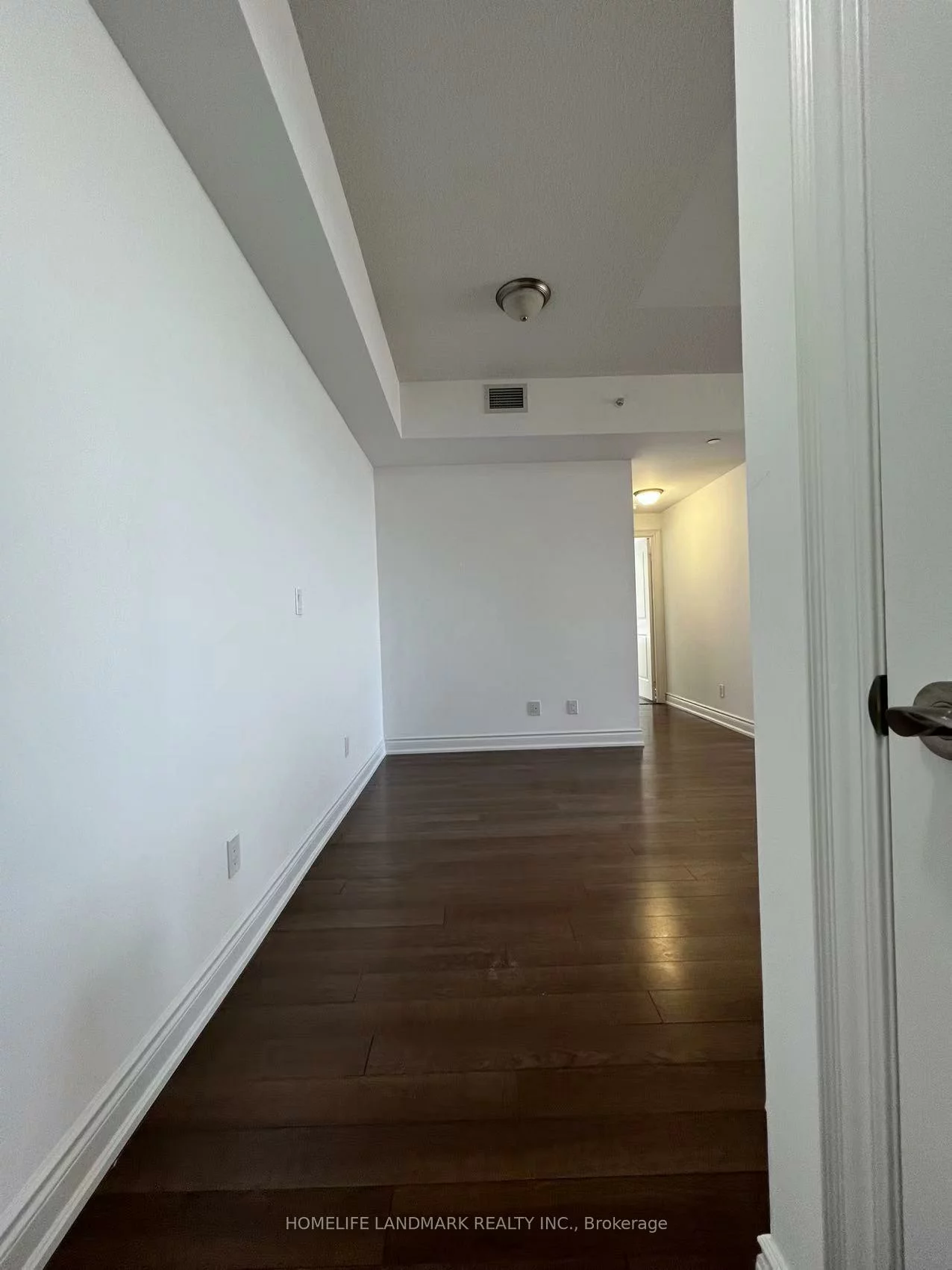 89, South Town Center, Unionville, Markham