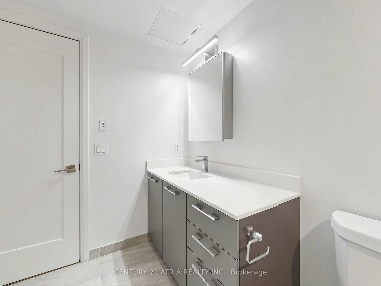 18, Water walk, Unionville, Markham