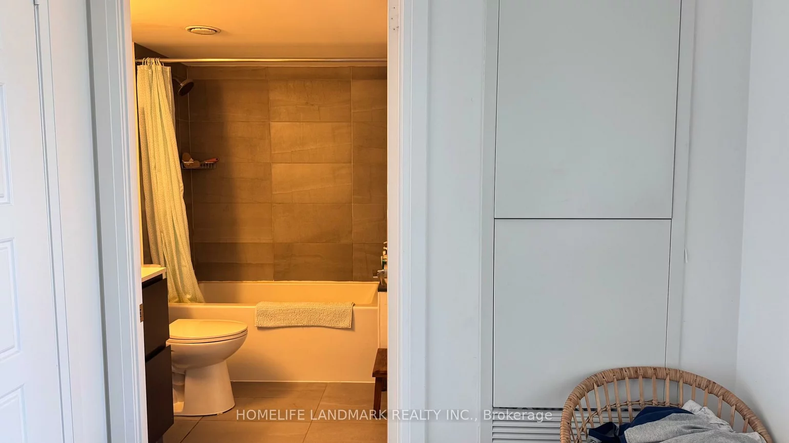 15, Water Walk, Unionville, Markham