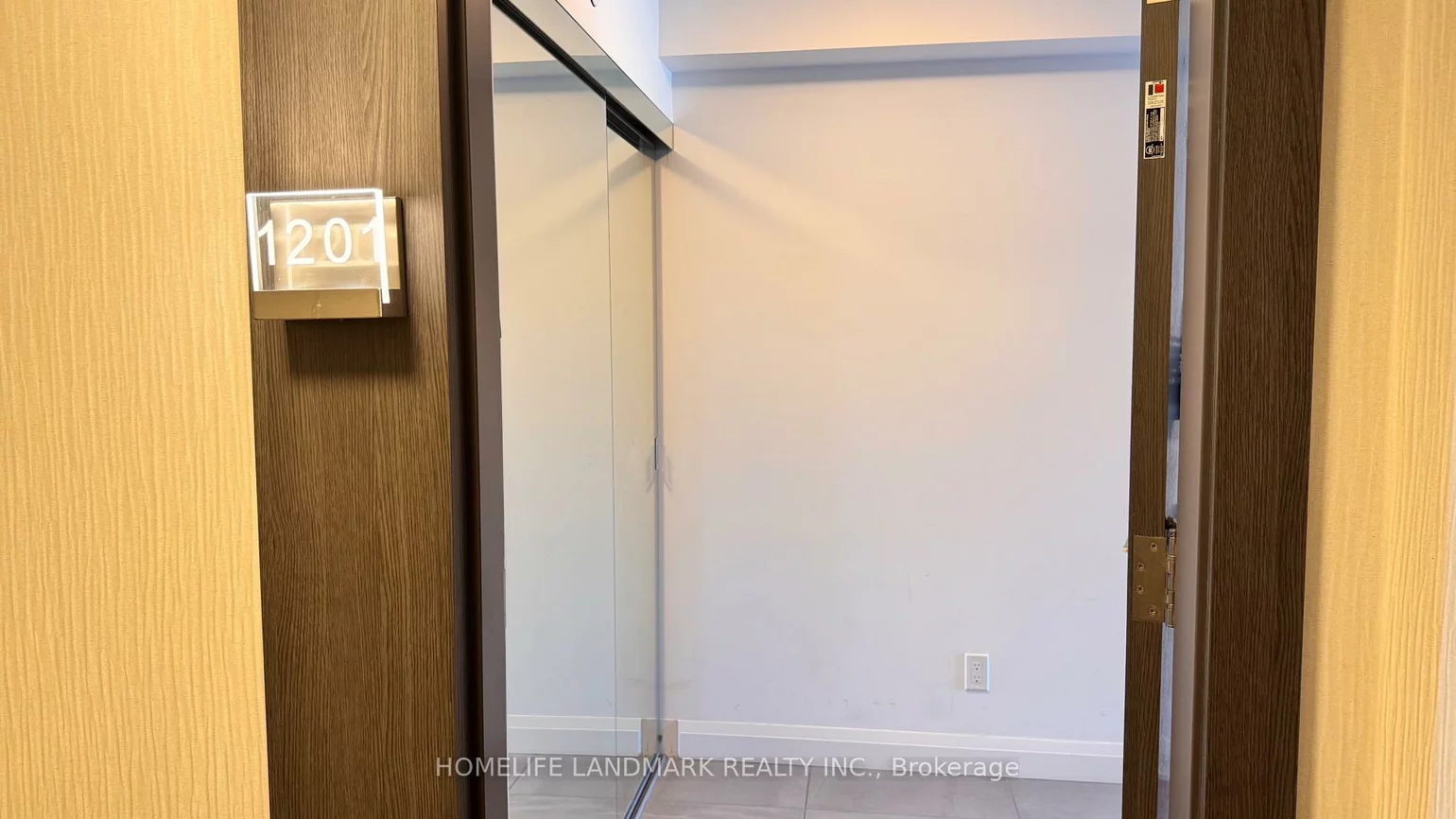 15, Water Walk, Unionville, Markham