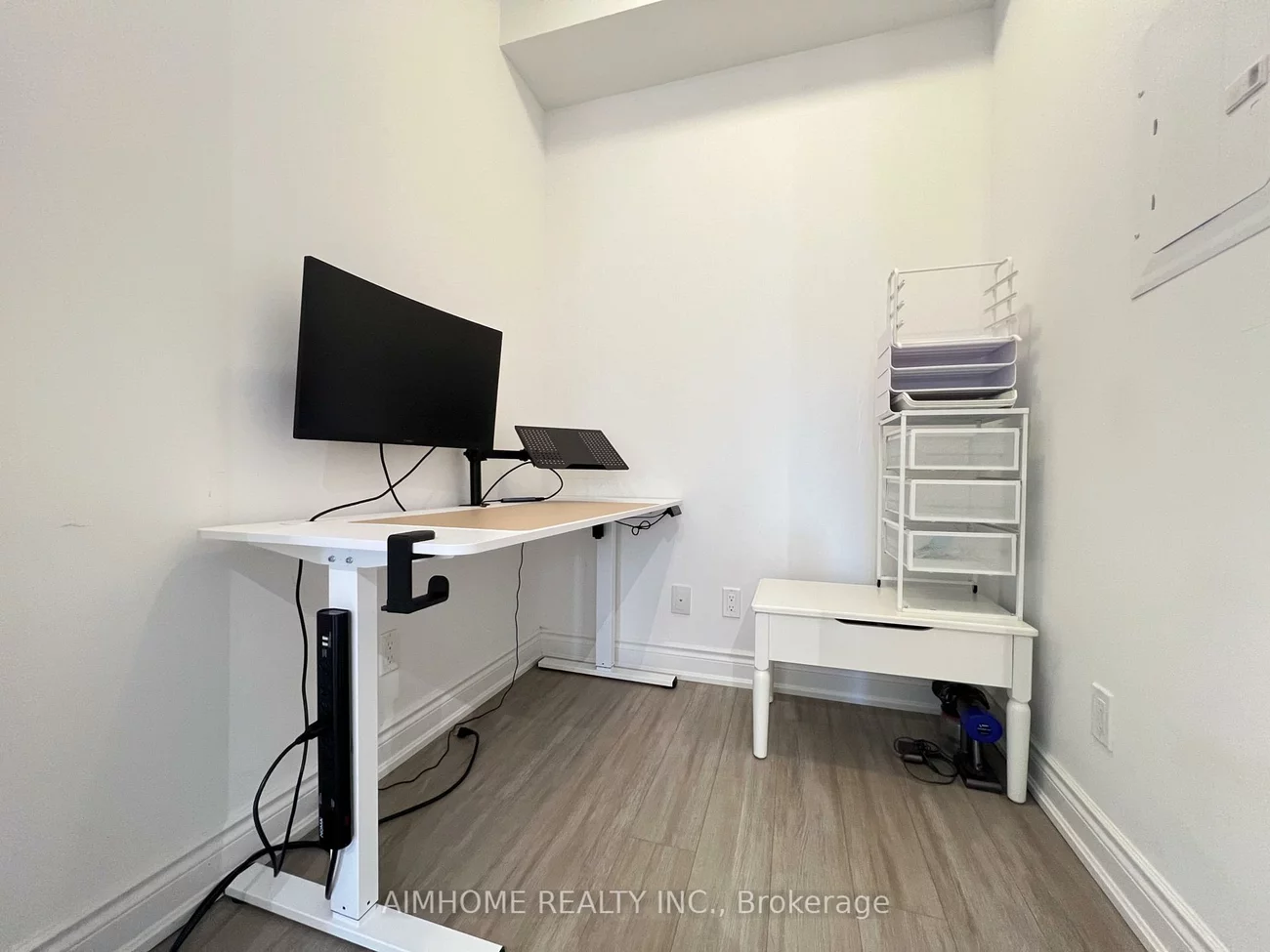 38, Cedarland, Unionville, Markham