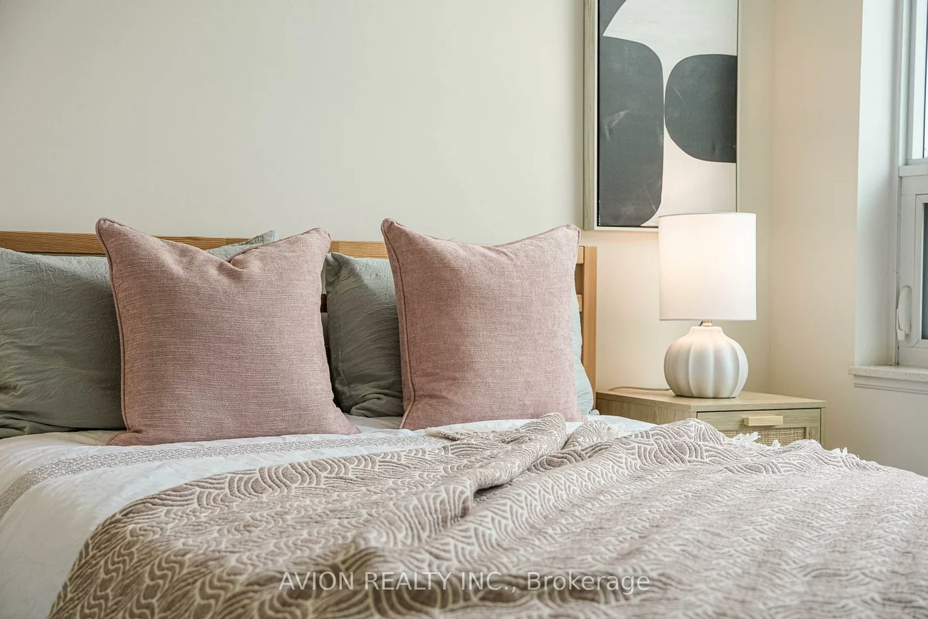 28, Uptown, Unionville, Markham