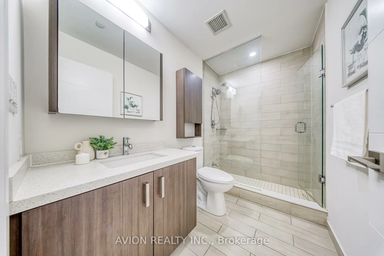 28, Uptown, Unionville, Markham