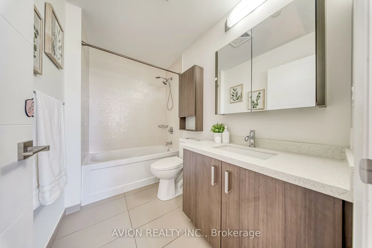 28, Uptown, Unionville, Markham