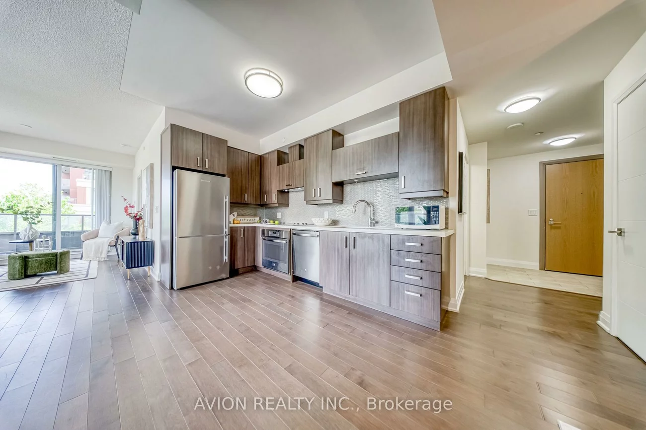 28, Uptown, Unionville, Markham