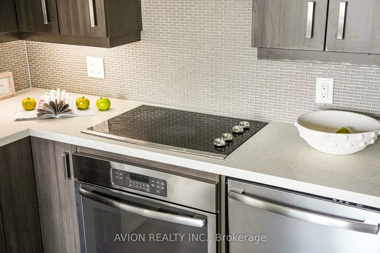 28, Uptown, Unionville, Markham