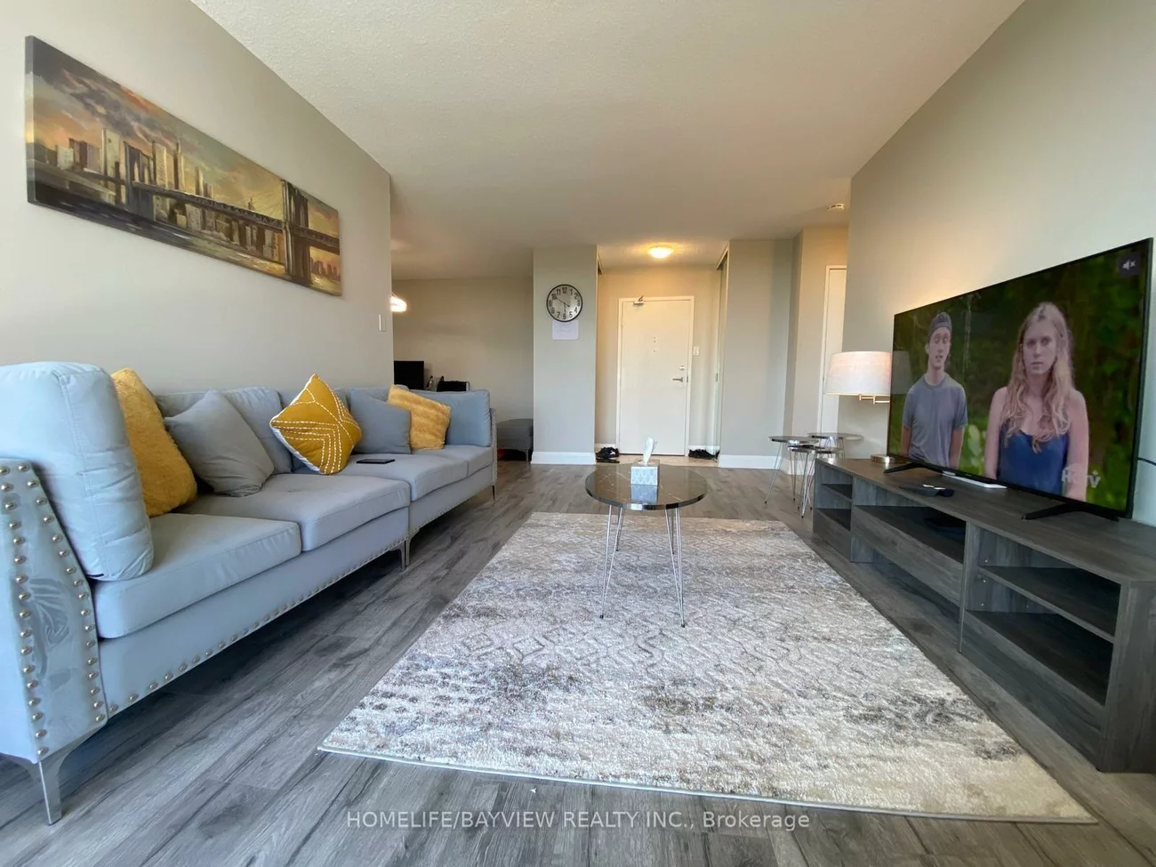 7811, yonge, Thornhill, Markham
