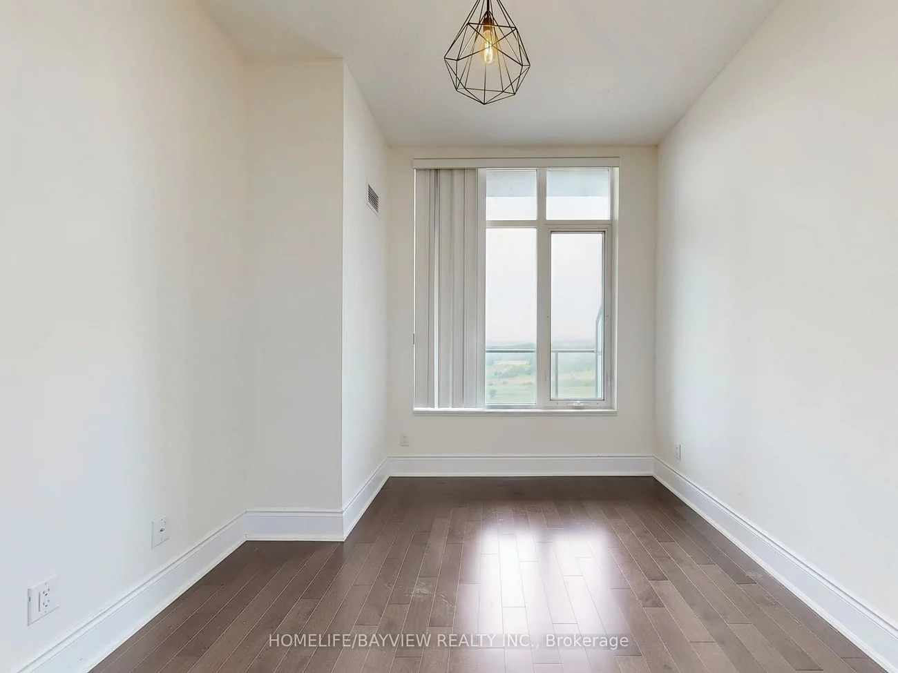 7167, Yonge, Grandview, Markham