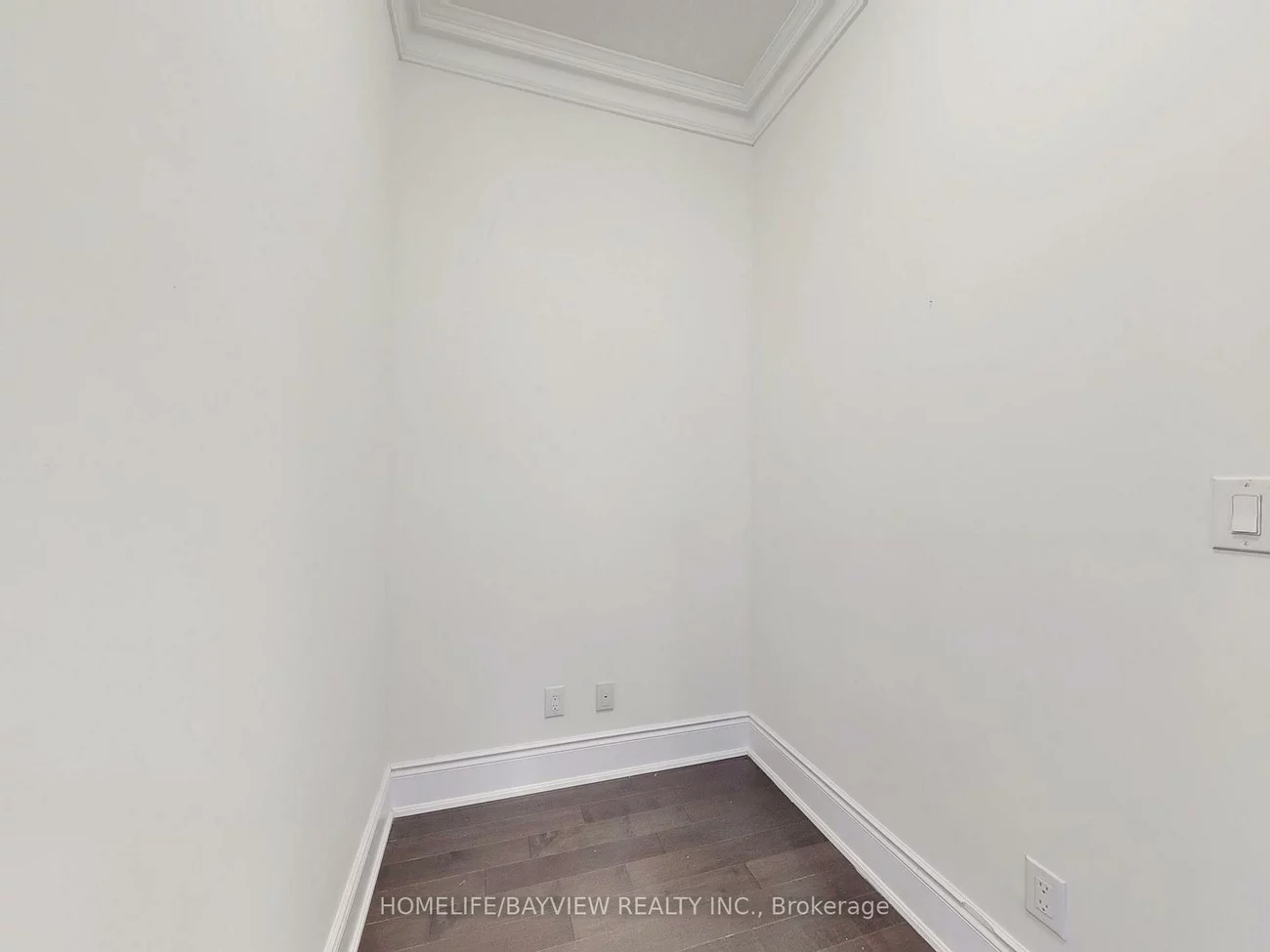 7167, Yonge, Grandview, Markham